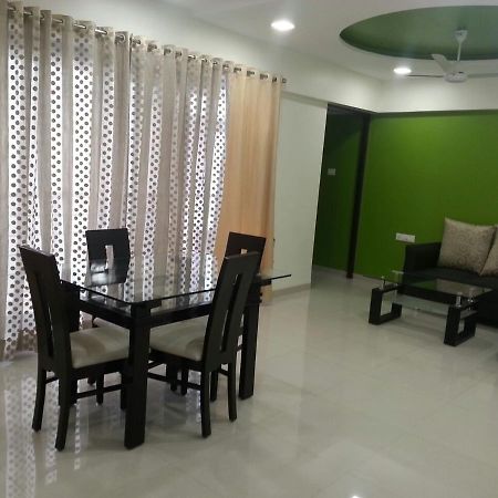 Arista Service Apartments Andheri Mumbai Exterior foto